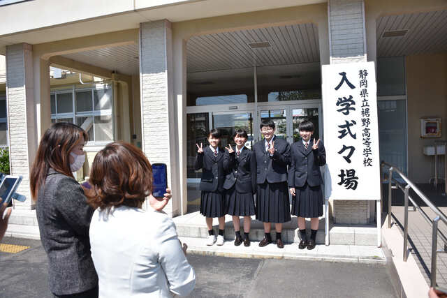 入学式記念撮影の写真