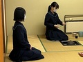 ２月に部活内お茶会を開きました。  令和６年度は久々に潮音祭でのお茶会が復活します。是非お立ち寄りを。