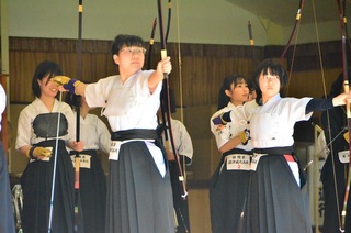弓道部1