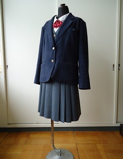 女冬服1