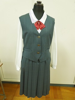 女夏服1