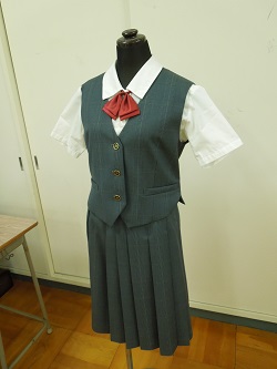女夏服2