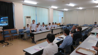 報告会