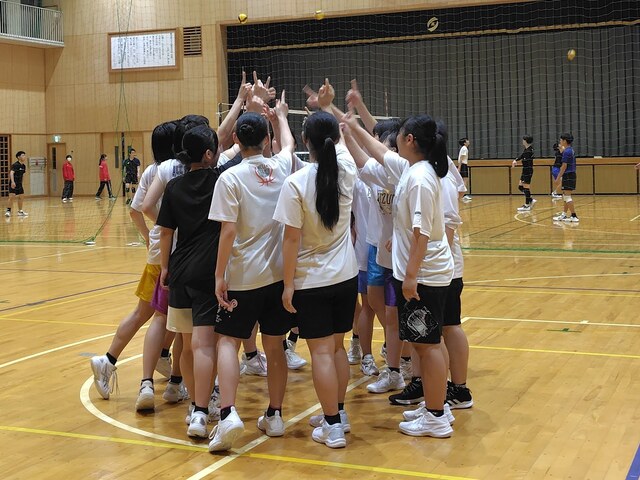 女子バスケ部円陣