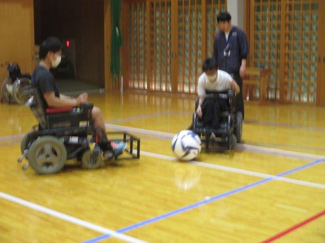 電動車いすサッカー