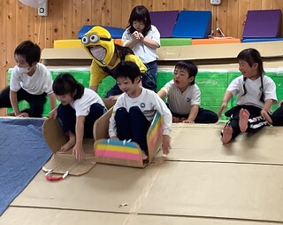 低学年遊びの指導：ミニオンパークへレッツゴー！