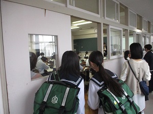 授業見学の様子２