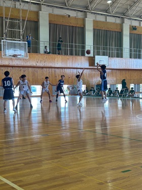 男バス3