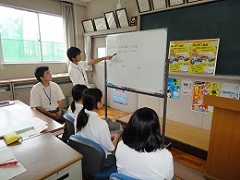 魚国会議