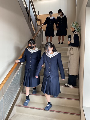 階段歩行