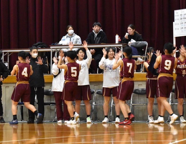 女バス新人戦県大会４