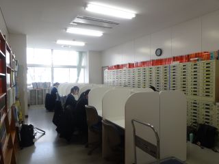 ３年次生自習①