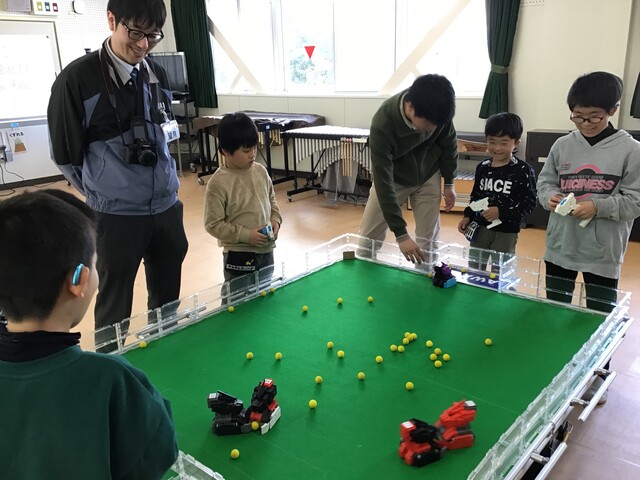 ミニロボ　サッカー