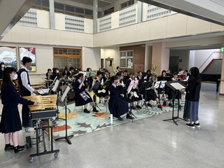 ホール１