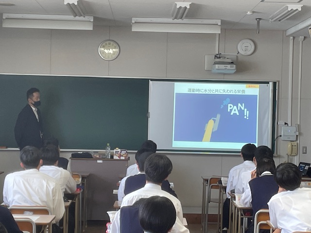 味の素