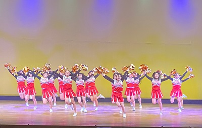 R７ダンス部写真２ 