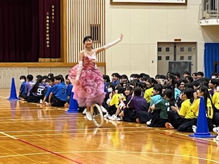 公開７