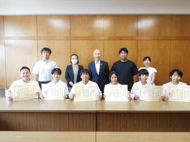 R7.7_同窓会称揚 R7.7_同窓会称揚