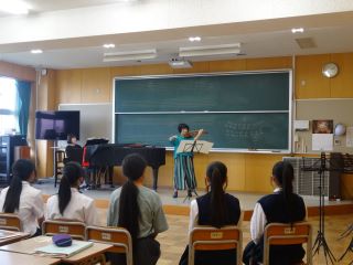 ヴァイオリン演奏１