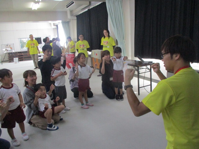 だんす・えーるさいん