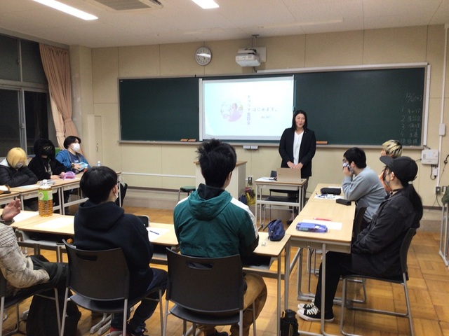 キャリア座談会_3年