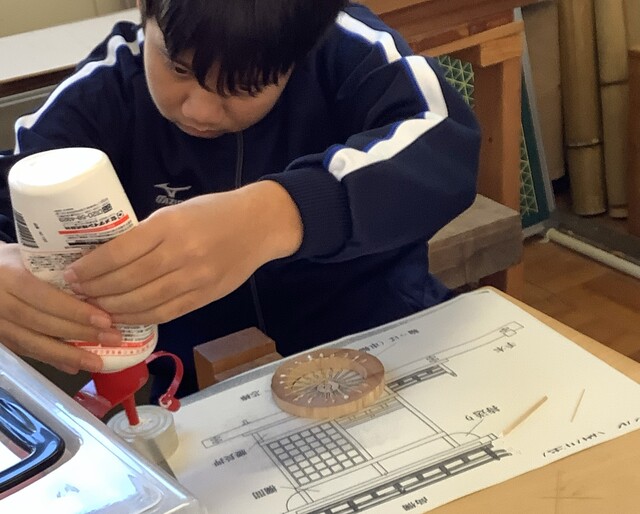 光のオブジェ① 光のオブジェ①