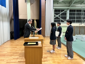 R7入会式・表彰式３