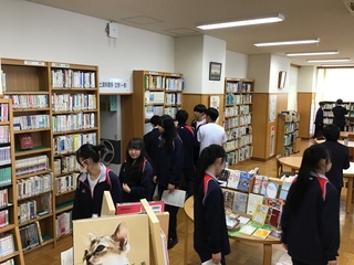 図書館３