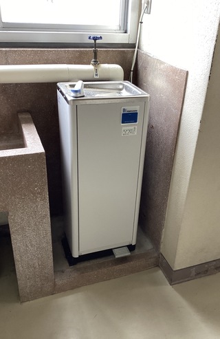 冷水機2