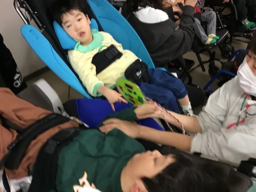 IMG_9467 プレゼントをする写真2