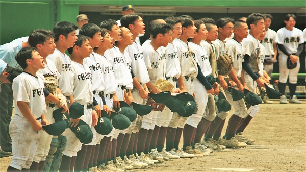 球児の夏！はじまる 全員野球で白星 全国高校野球選手権静岡県大会初戦