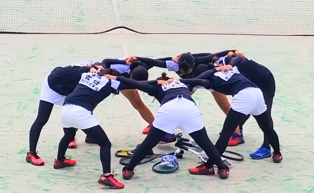女子ソフトテニス