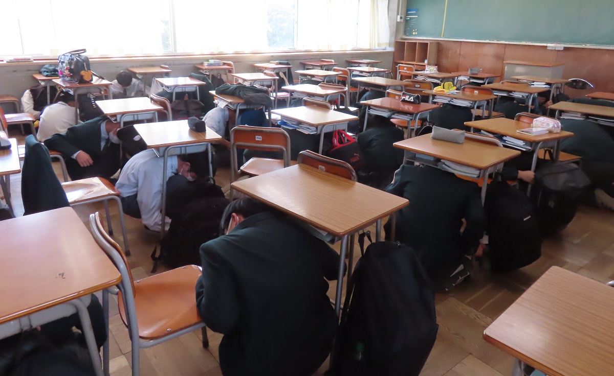 警報・地震等の対策