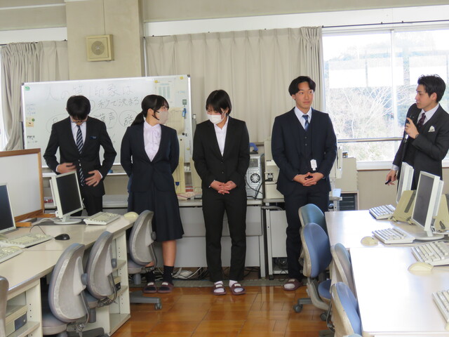 スーツ２