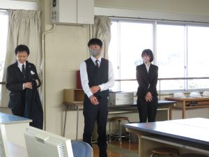 スーツ