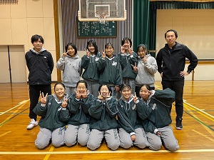 女バス１