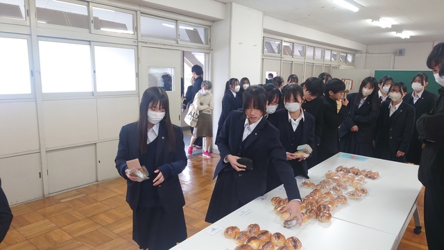 パン販売１