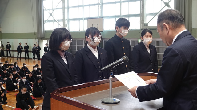 ３学期終業式２