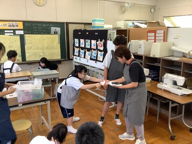 縫製班 縫製班