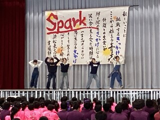 656