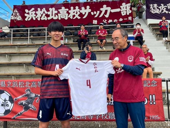 R6 サッカー 招待(2)