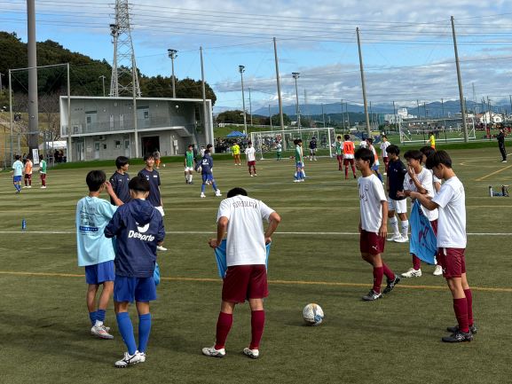 R6 サッカー 招待(4)