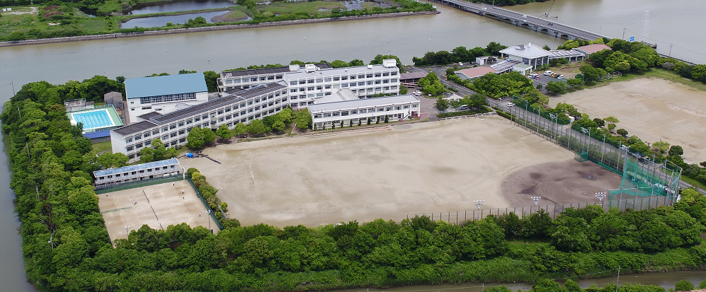 学校全体