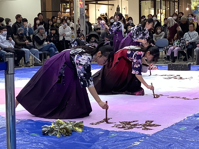 パフォーマンス3