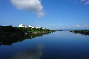 アクセス