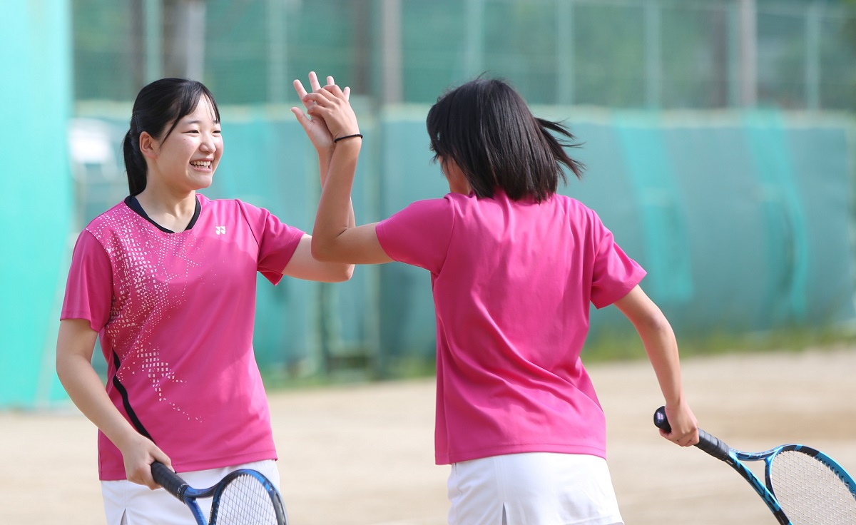 女子テニス