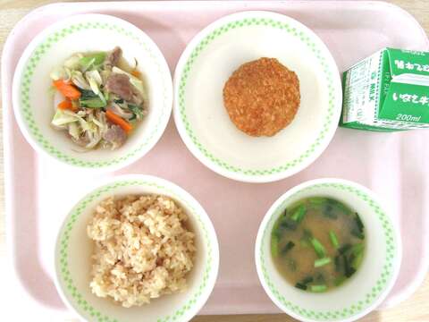 ６月ふるさと給食２