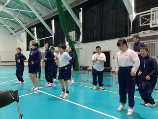 みんなでエアロビ