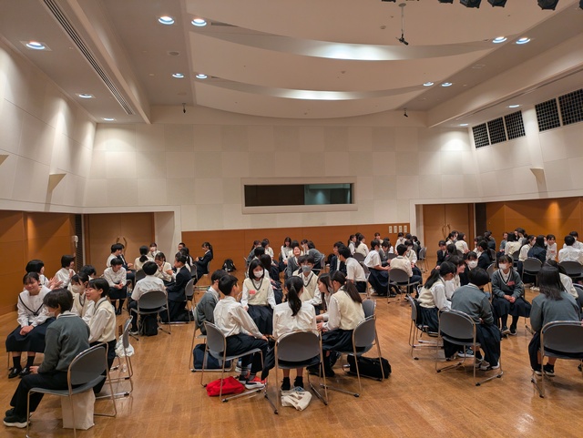 １