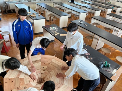 文化祭展示制作の様子 文化祭展示制作の様子